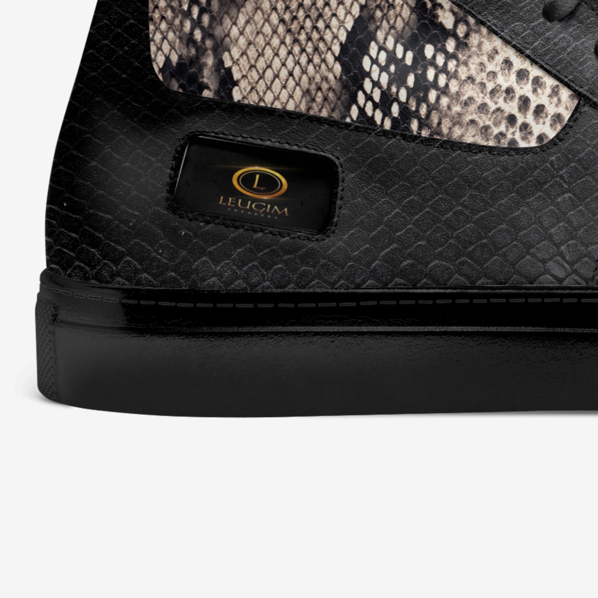 STREET ELEGANCE custom made in Italy shoes by Miguel Gonzalez | Detail view
