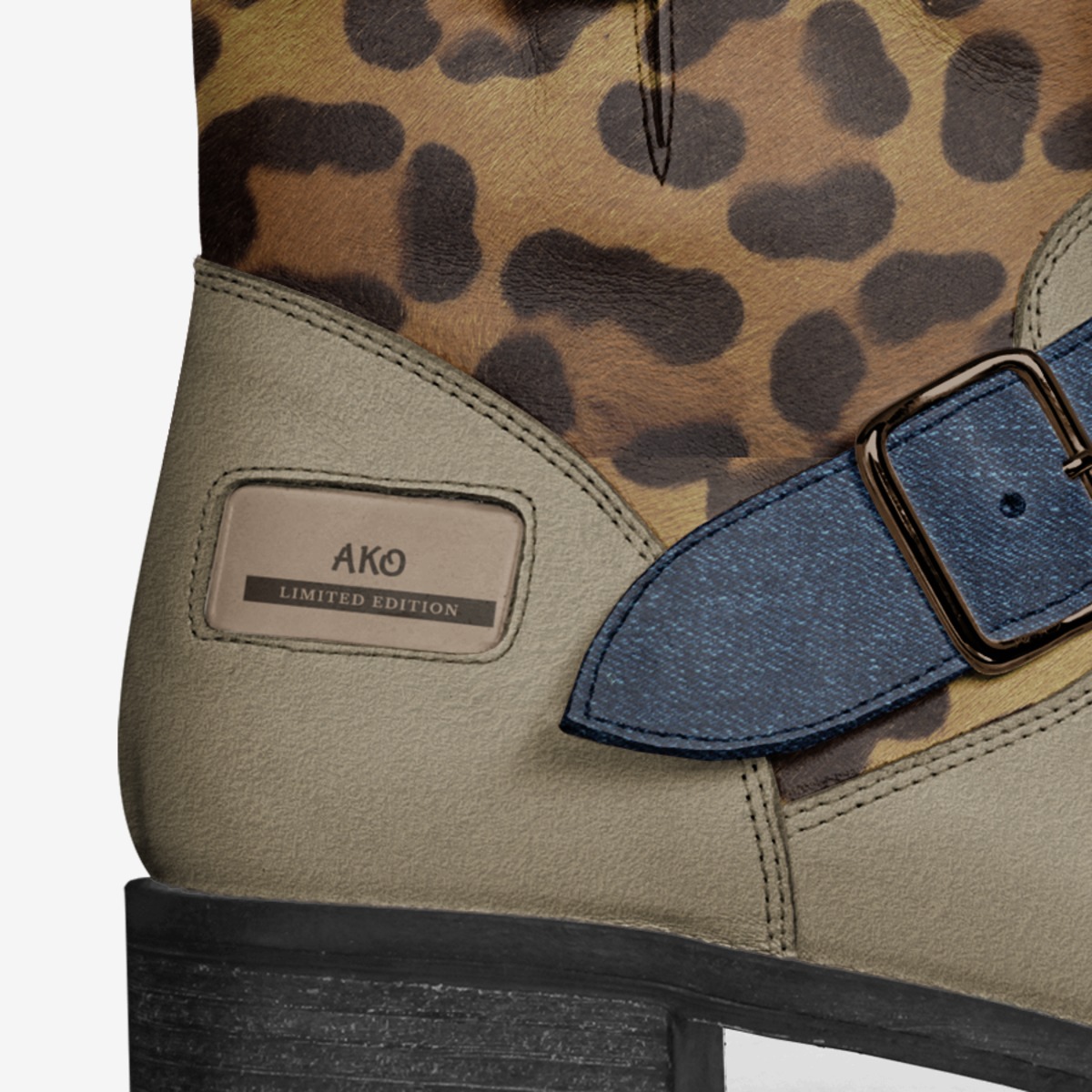 AKO v2 custom made in Italy shoes by Ronald Roberts | Detail view