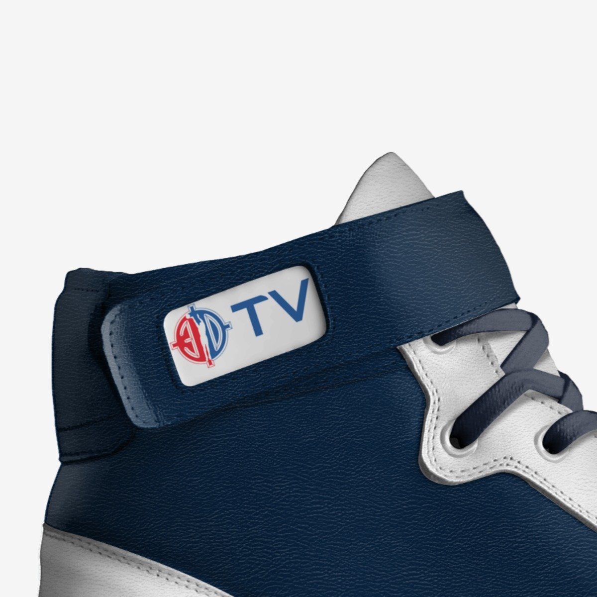 GOOD FEET custom made in Italy shoes by Dennis Scott | Detail view