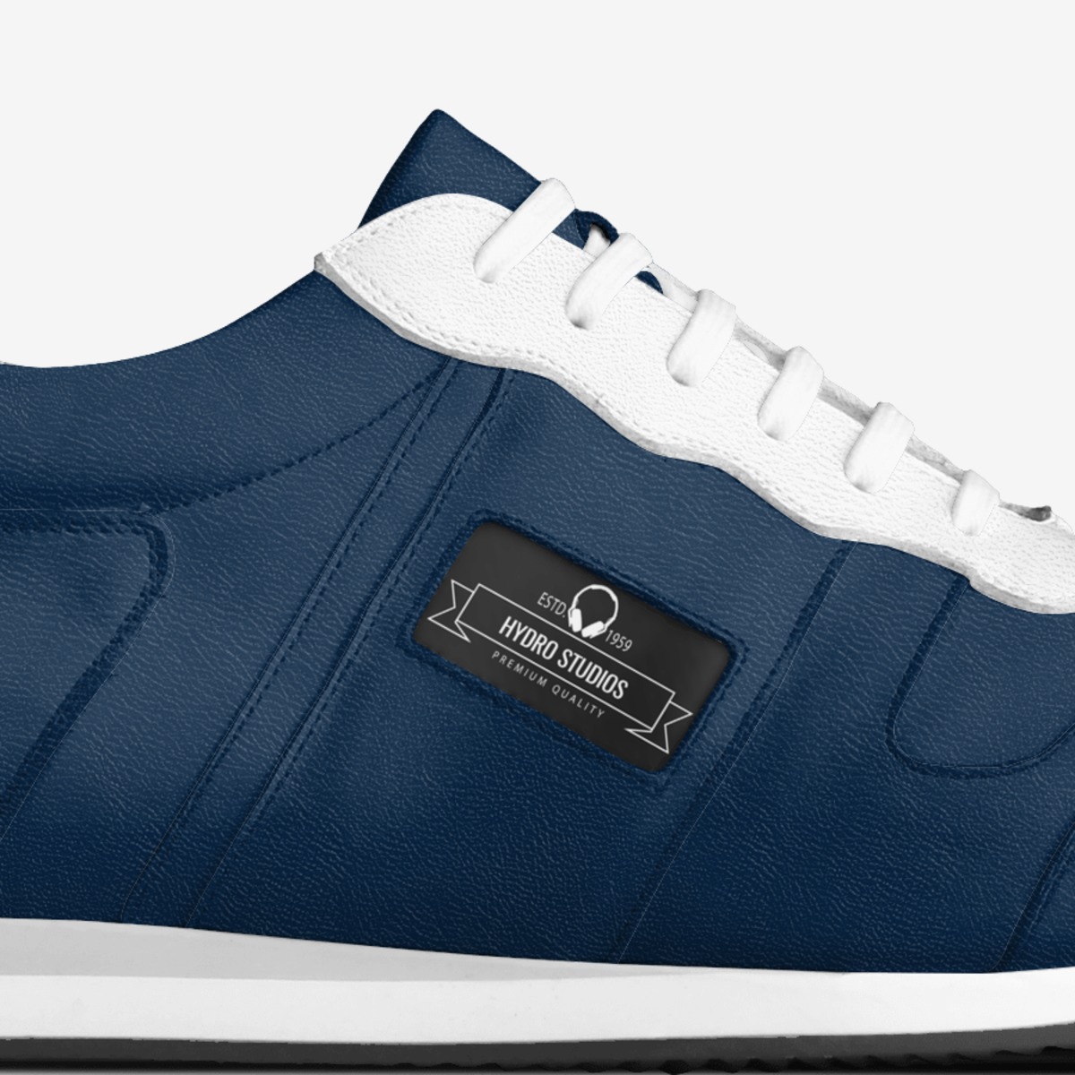 HYDRO STUDIOS custom made in Italy shoes by Stewart Calderon | Detail view