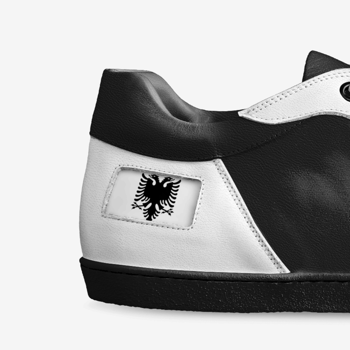 Gashi custom made in Italy shoes by Leah | Detail view