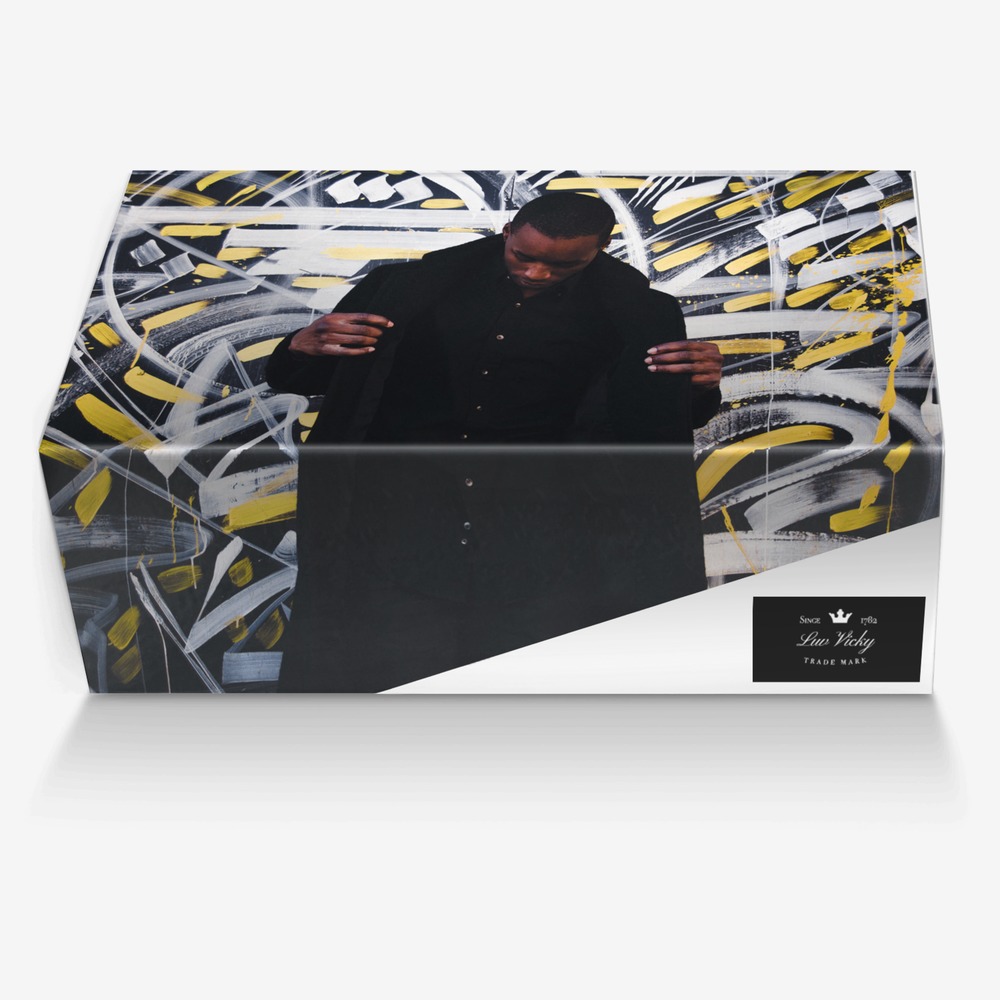 Luv Vicky custom made in Italy shoes by Victoria Landrum | Box view