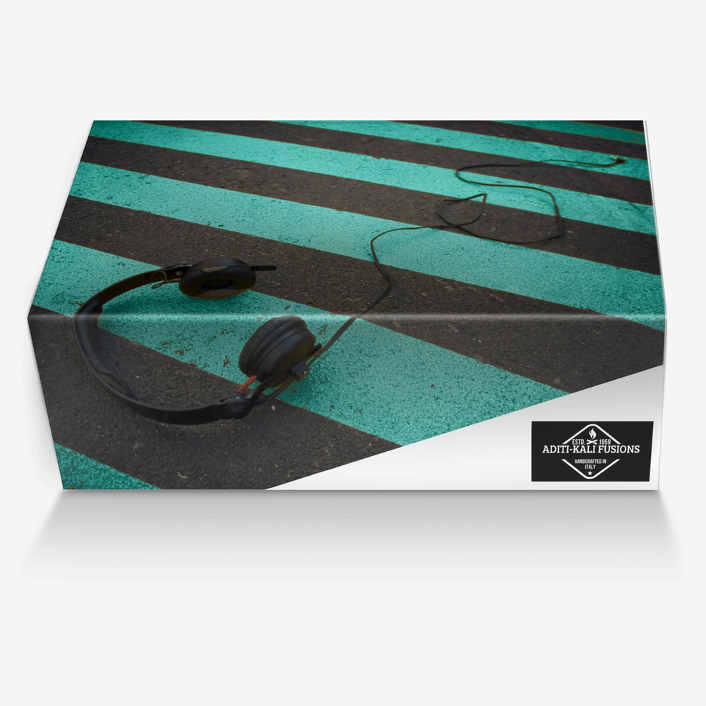 aditi-kali fusions custom made in Italy shoes by Aditi-kali Of Wonkey Donkey Bazaar | Box view