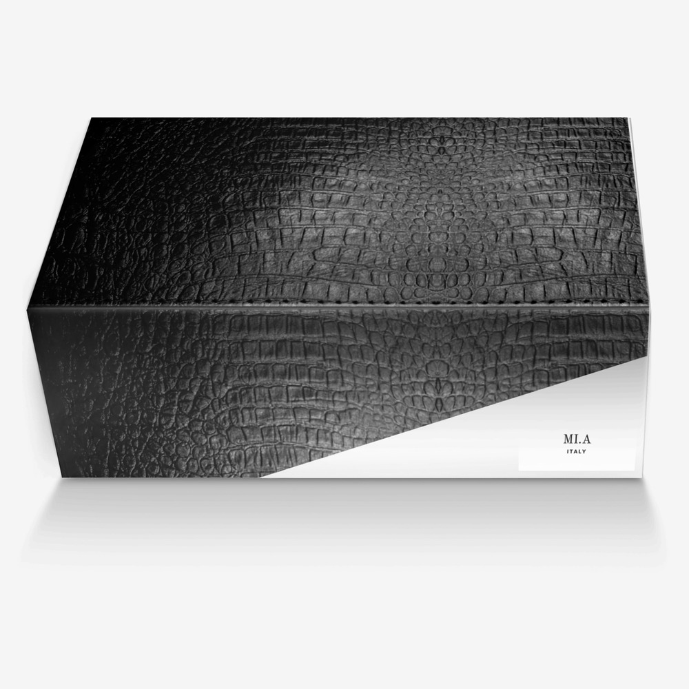 MI.A custom made in Italy shoes by Cri.minghini Shoes | Box view