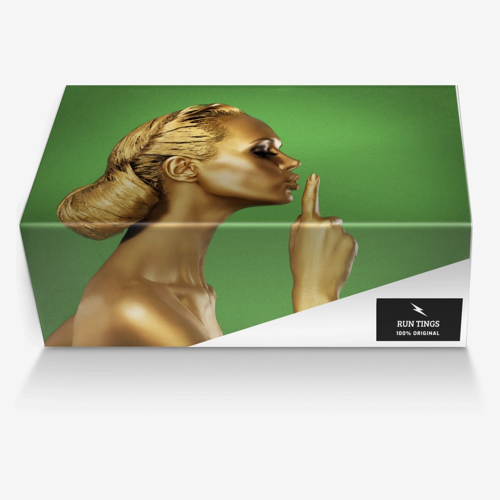Run Tings custom made in Italy shoes by Jozanne Marie | Box view