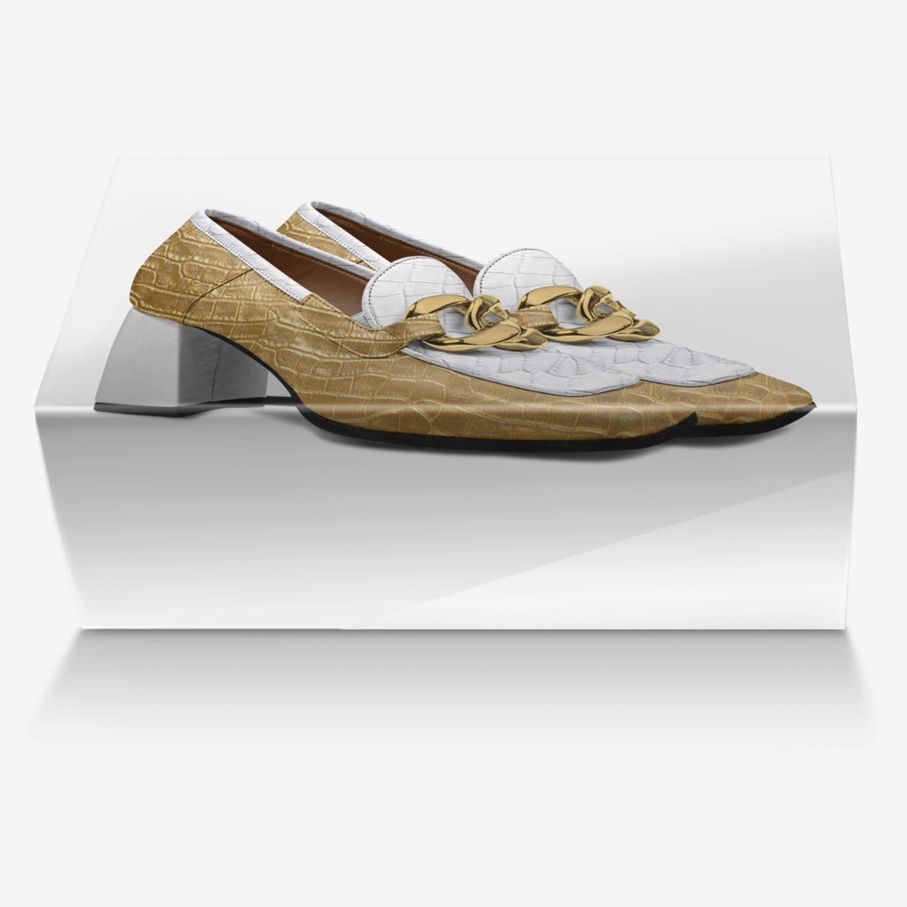 Classy feet custom made in Italy shoes by Malika Shamsiddeen | Box view