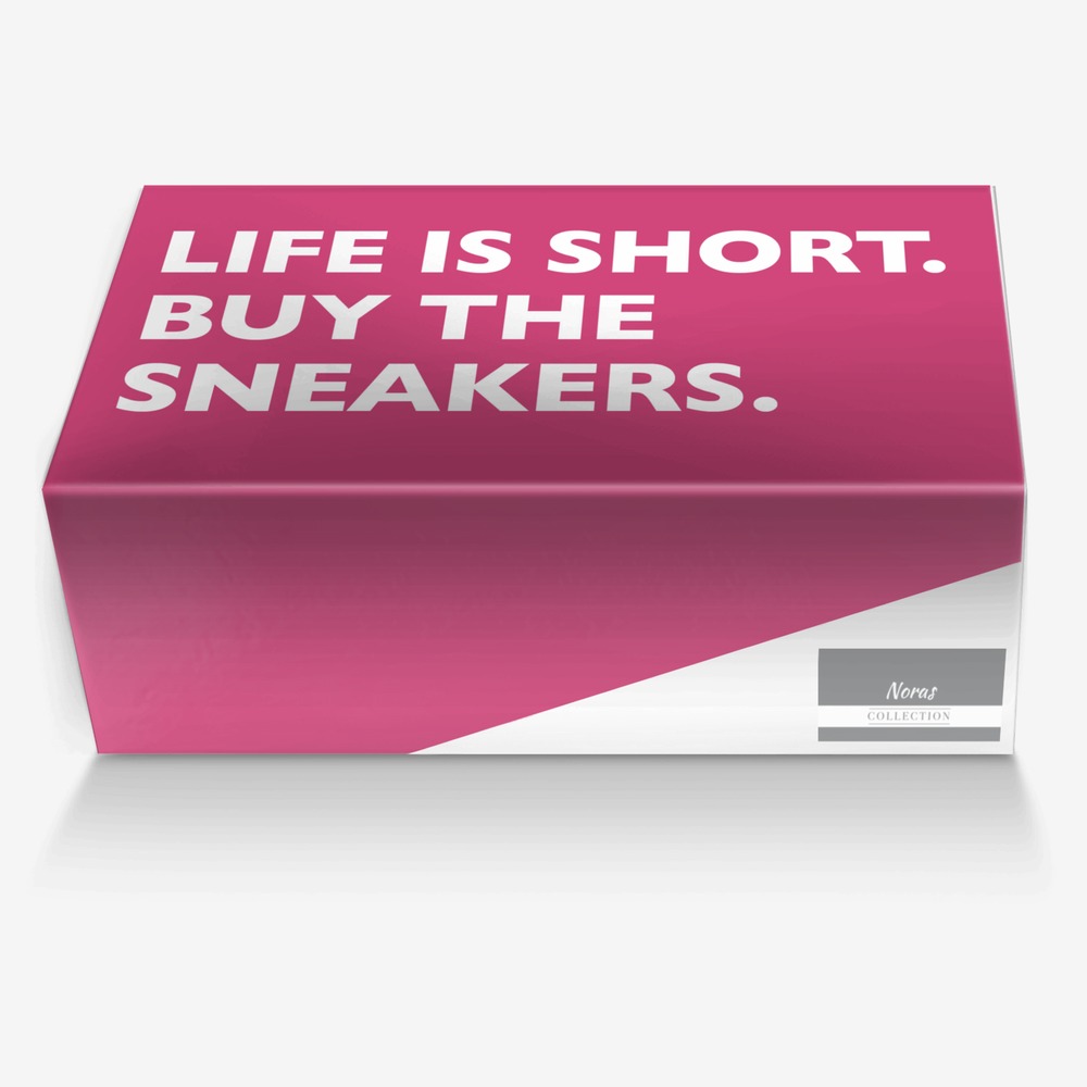 Noras custom made in Italy shoes by Kenéz Nóra | Box view