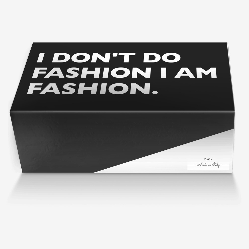 xoxo shoes custom made in Italy shoes by Riley | Box view