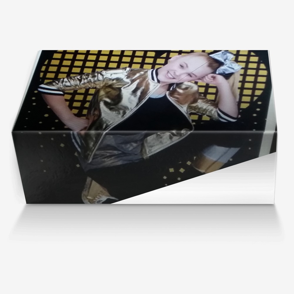 Jojo siwa custom made in Italy shoes by Chloe | Box view