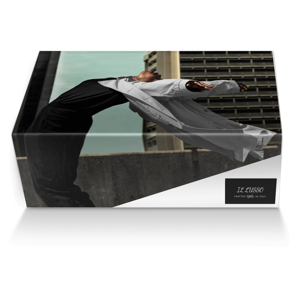 IL LUSSO custom made shoe box IL LUSSO artisan made in Italy shoes by Designer Zey