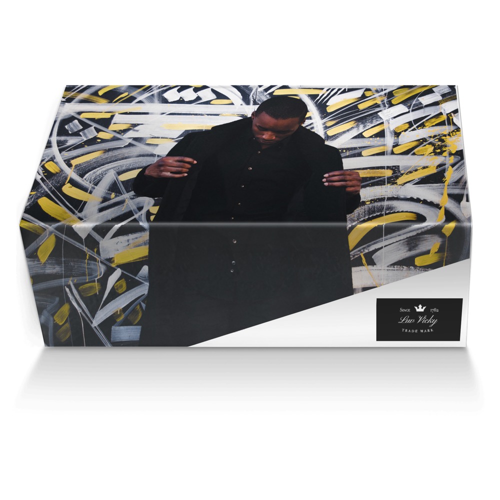 Luv Vicky custom made shoe box Luv Vicky artisan made in Italy shoes by Victoria Landrum