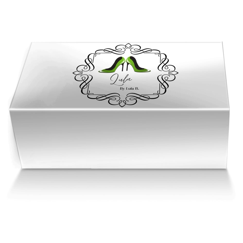 Queen V custom made shoe box Queen V artisan made in Italy shoes by Lula B