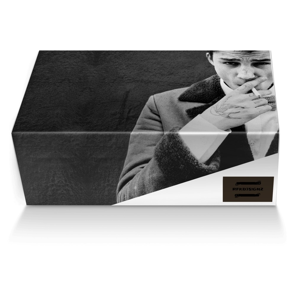 ROYALITE custom made shoe box ROYALITE artisan made in Italy shoes by Rudanie Kunst