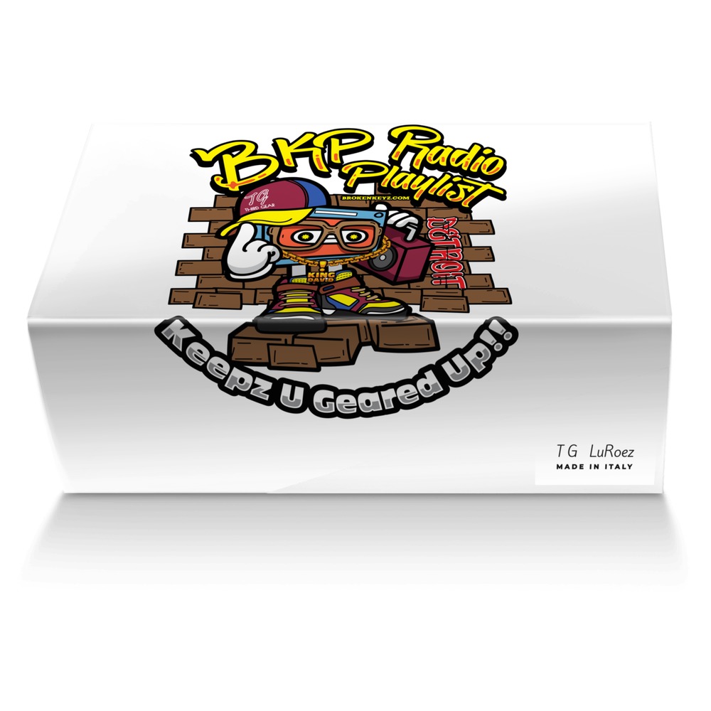 T G LuRoez custom made shoe box T G LuRoez artisan made in Italy shoes by David Mitchell