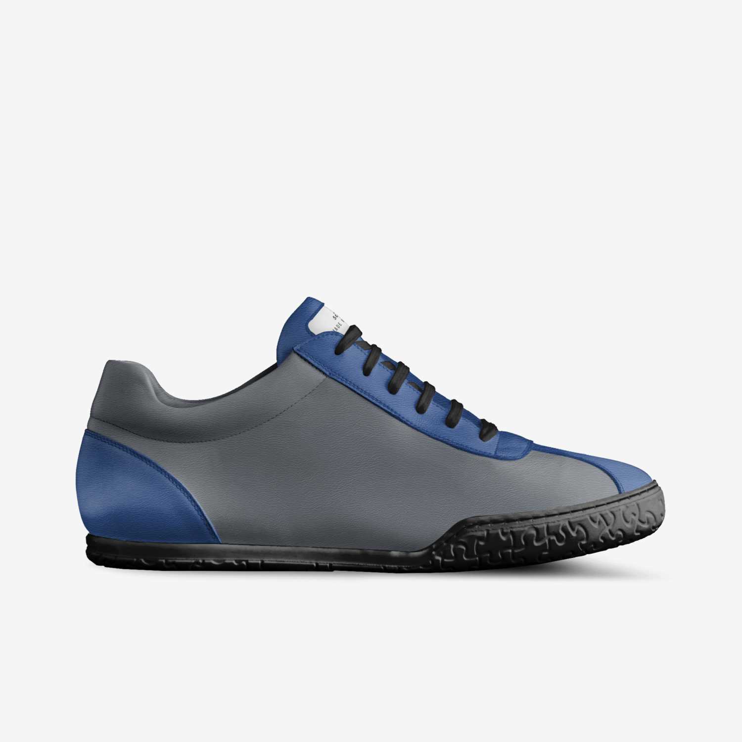 Sinz custom made in Italy shoes by Cassandra Hodge | Side view