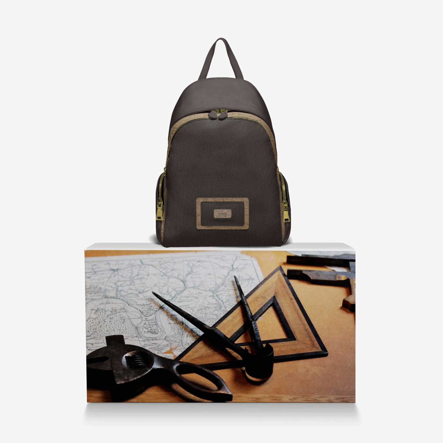 The Traveler custom made in Italy design by Les Will | Over box view
