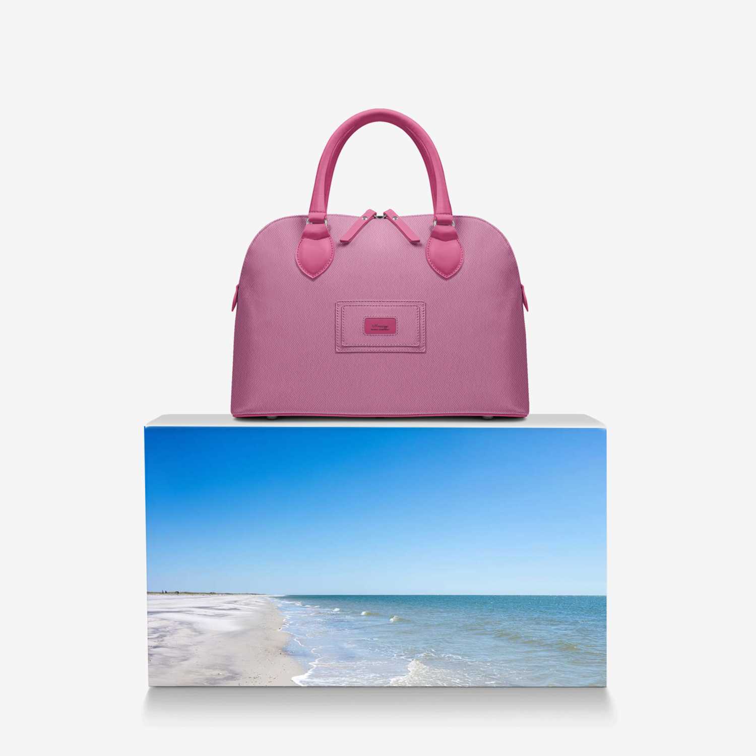 Mississippi custom made in Italy design by Ny-leeka Jackson | Over box view